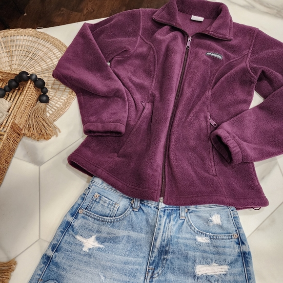 [COLUMBIA] womens size Medium, maroon long sleeve zip up jacket . - Picture 10 of 16